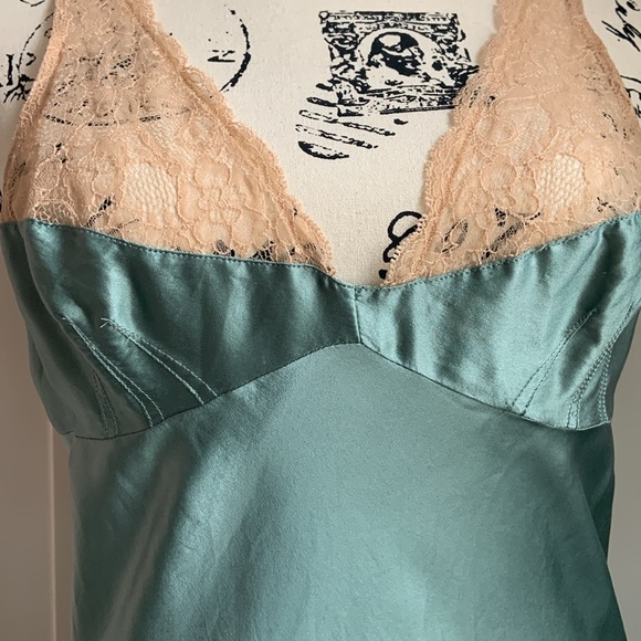 Vintage SILK Victoria’s Secret Chemise - Picture 2 of 8